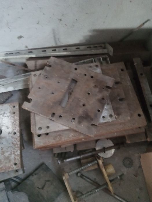 Złom stalowy użytkowy  Golina