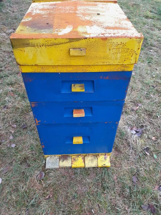 ul DADANT leżak stojak odkładowy styropianowy drewniany pokazowy