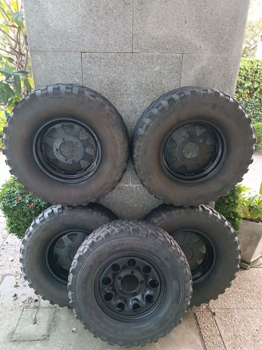 5 Pneus TT com Jantes 15” – Nortenha & Fedima (31x10.5 R15)