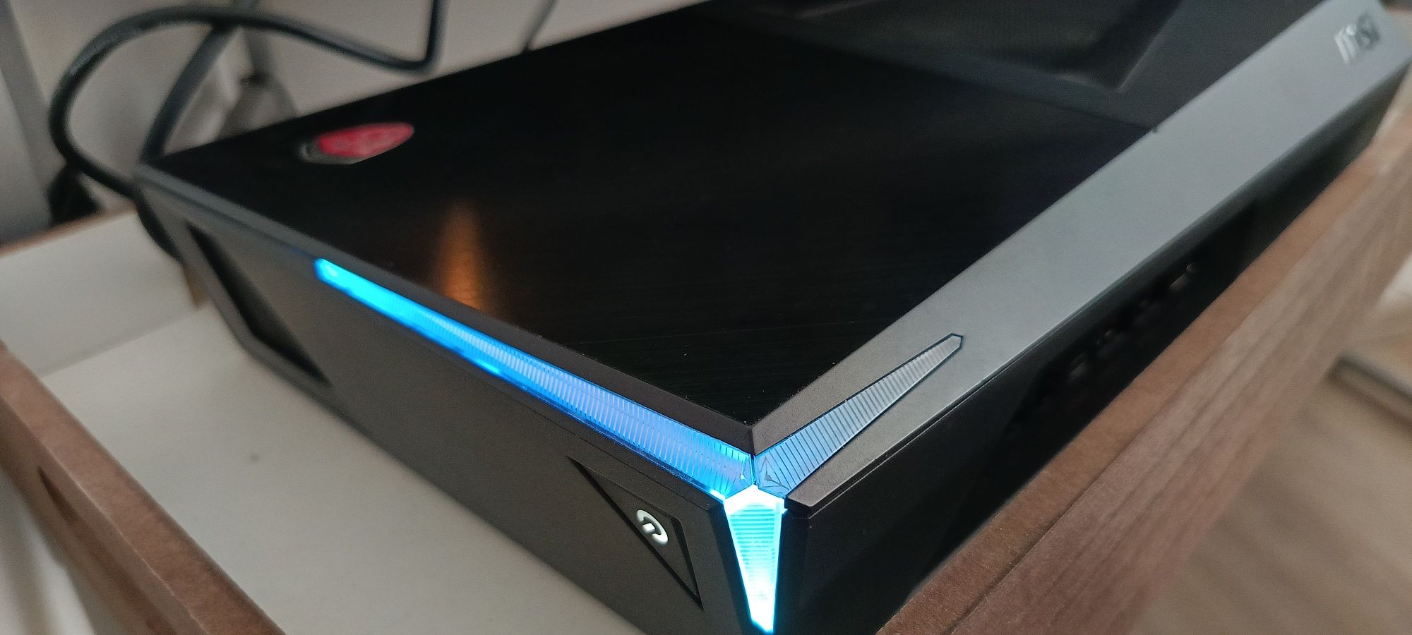 MSI trident 3 i7/1 TB SSD/ 16 GB ddr4/GTX 1660 super