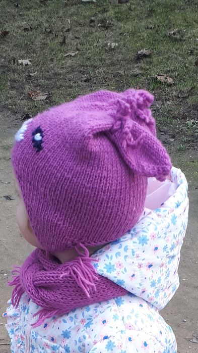 Komplet nowa czapka i szalik zimowa