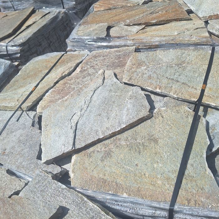 Kamień na elewację naturalny gnejs elewacyjny twardy płaski gr 1-3 cm