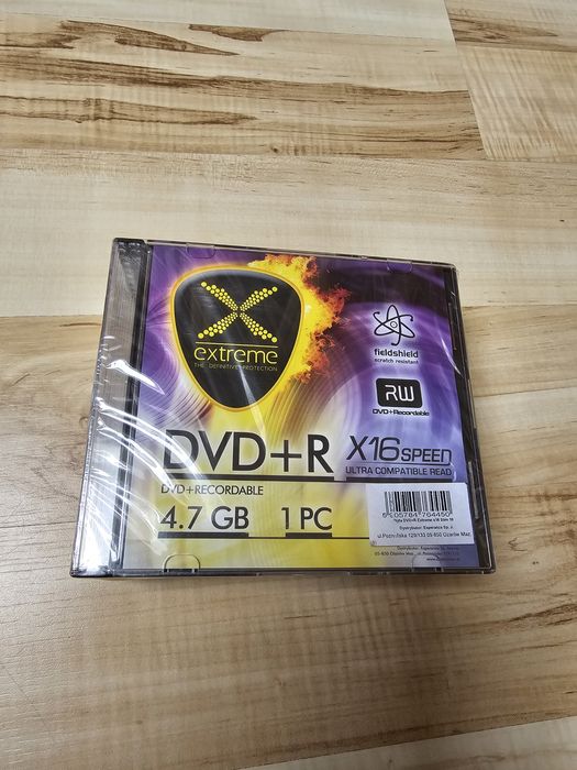 Płyty DVD+R 10 sztuk w pudełkach.