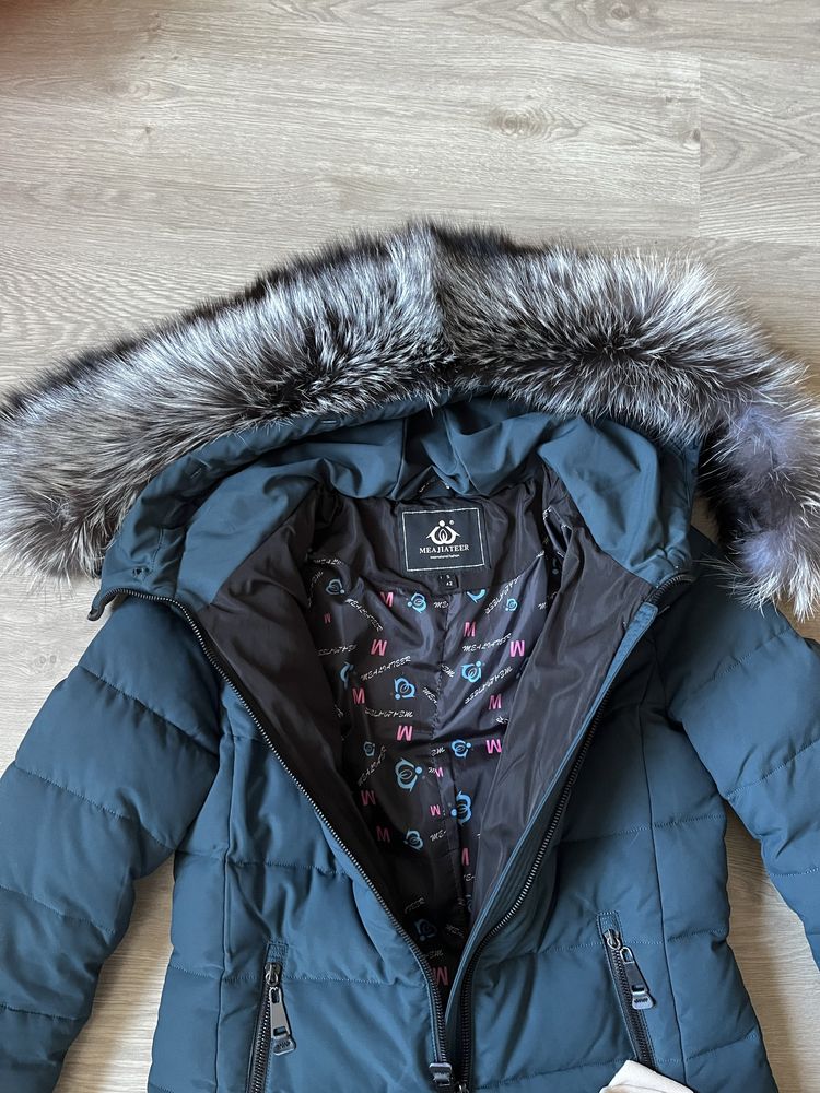 Зимова куртка пальто пуховик