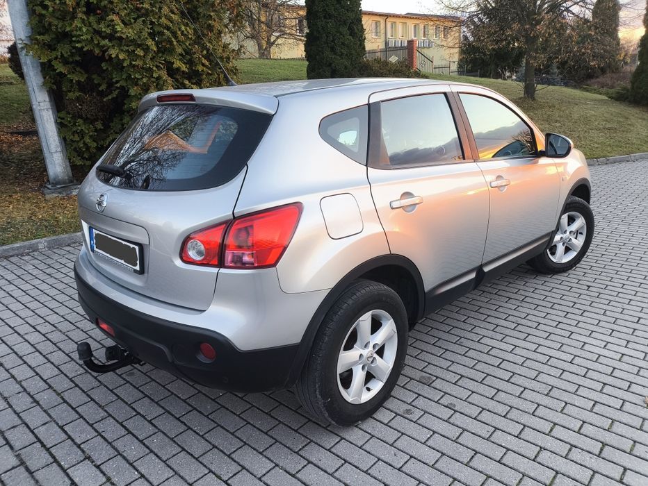 Nissan Qashqai 2.0 Benzyna Climatronic Alufelgi Zadbany Zarejestrowany