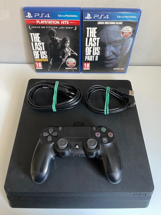 PS4 // Playstation 4 Slim 500 GB + Pad + 2 gry