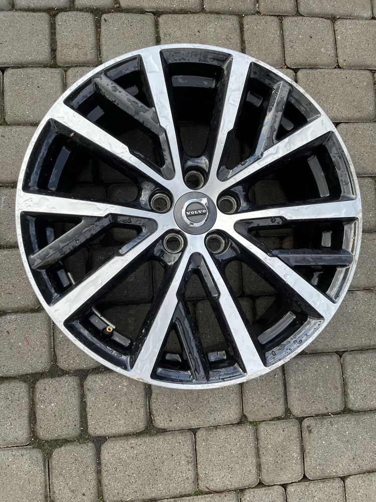 Alufelgi 5x108 18 cali Volvo R design V60 S90 S60 V40 Xc40 Xc60