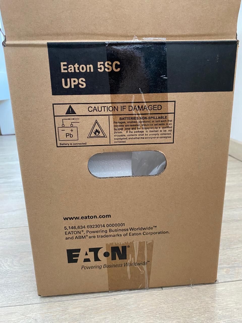 джерело безперебійного живлення  UPS Eaton 5SC