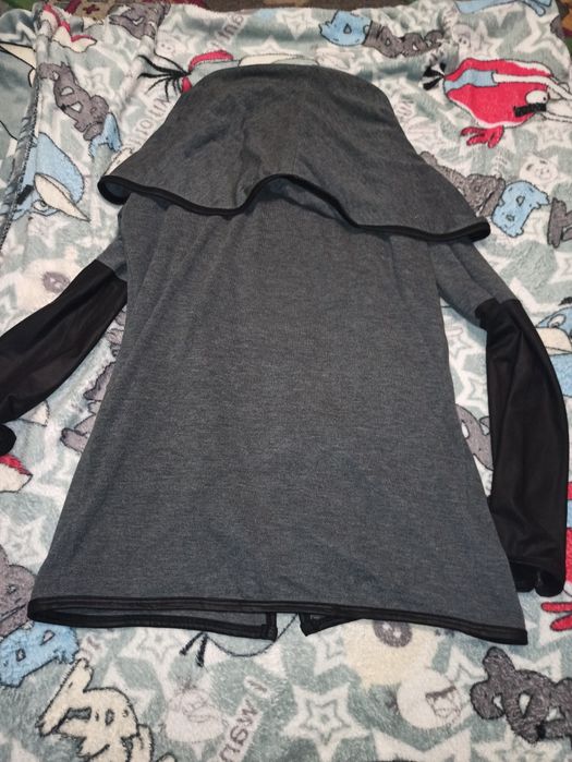 Narzutka damska sweterk Rozmiar S/M