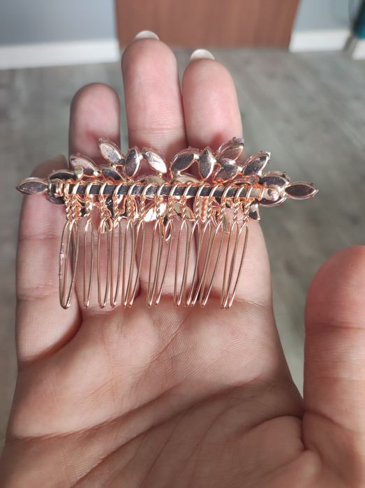 Ozdoba do włosów na ślub