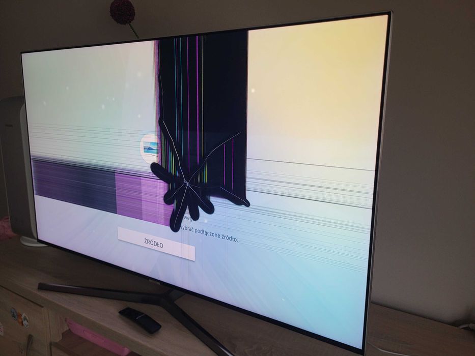 Samsung UHD 4K Smart TV MU8002