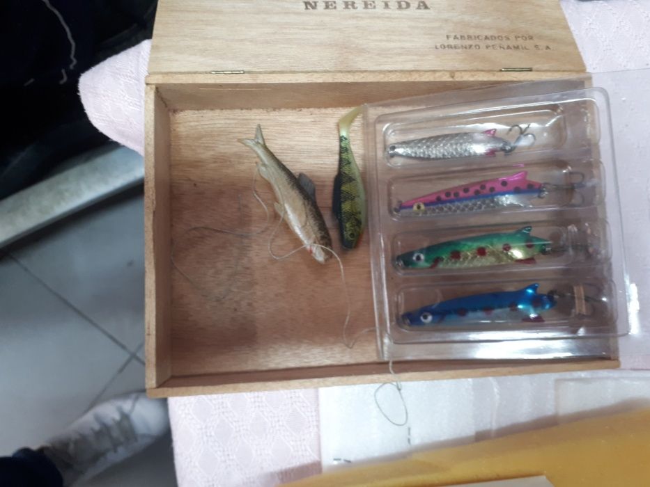 Amostras rapala para pesca peixe Lucio