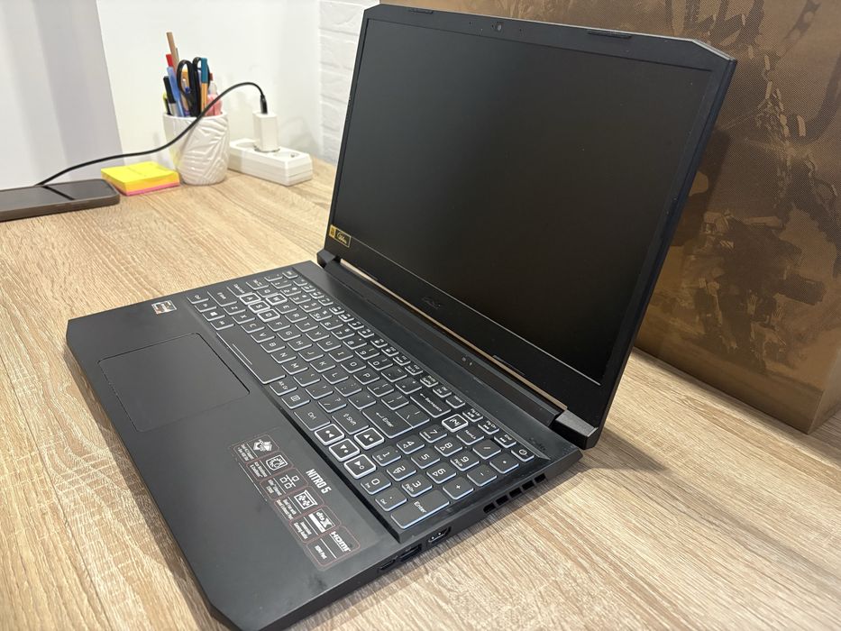Laptop Gamingowy Acer Nitro 5 - Ryzen 7/RTX 3060/16GB/1TB SSD/144Hz