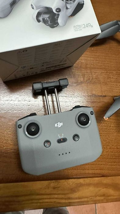 DJi Mini 4 Pro  com fatura e garantia