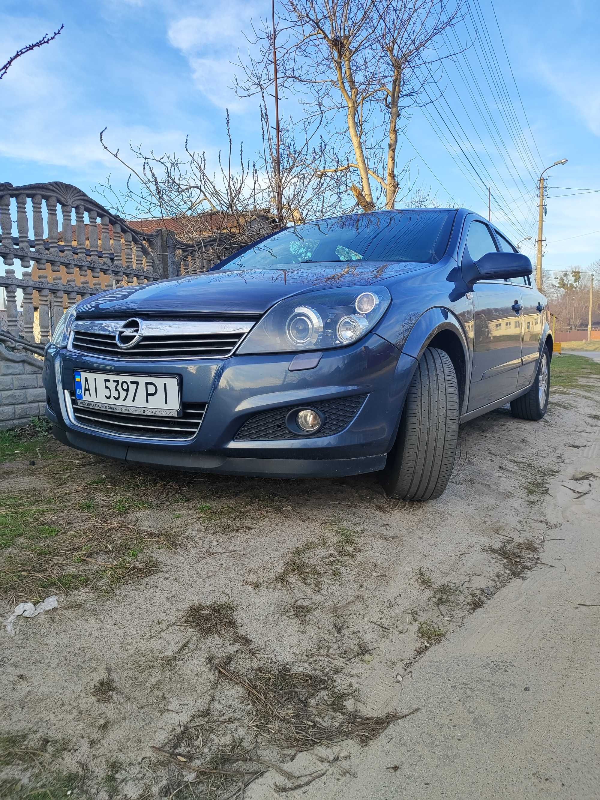 Продам авто Opel Astra H 2009року