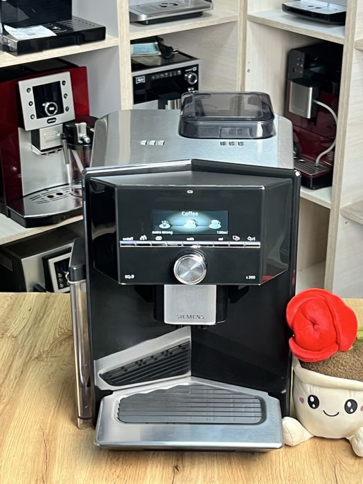 Кавомашина Siemens EQ9 s300