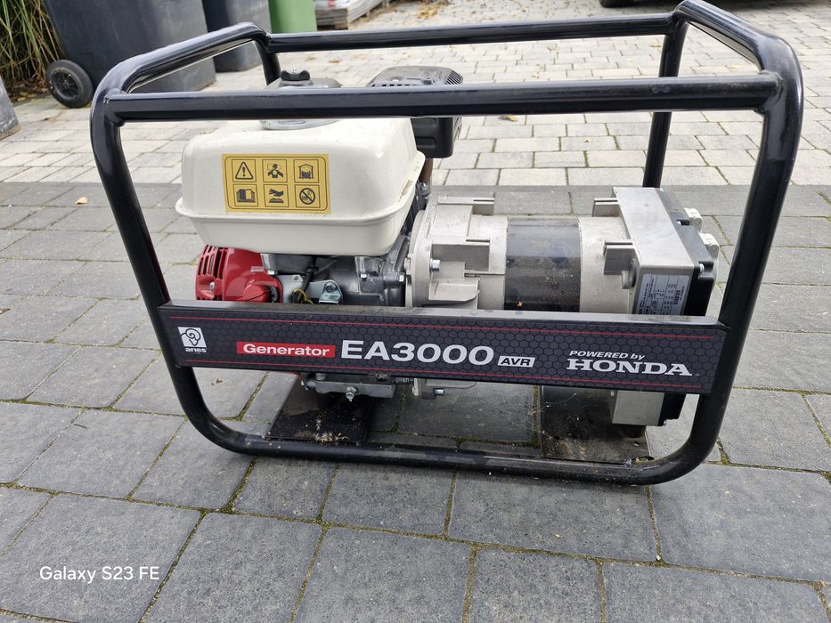 Agregat Honda EA3000 AVR Nowy