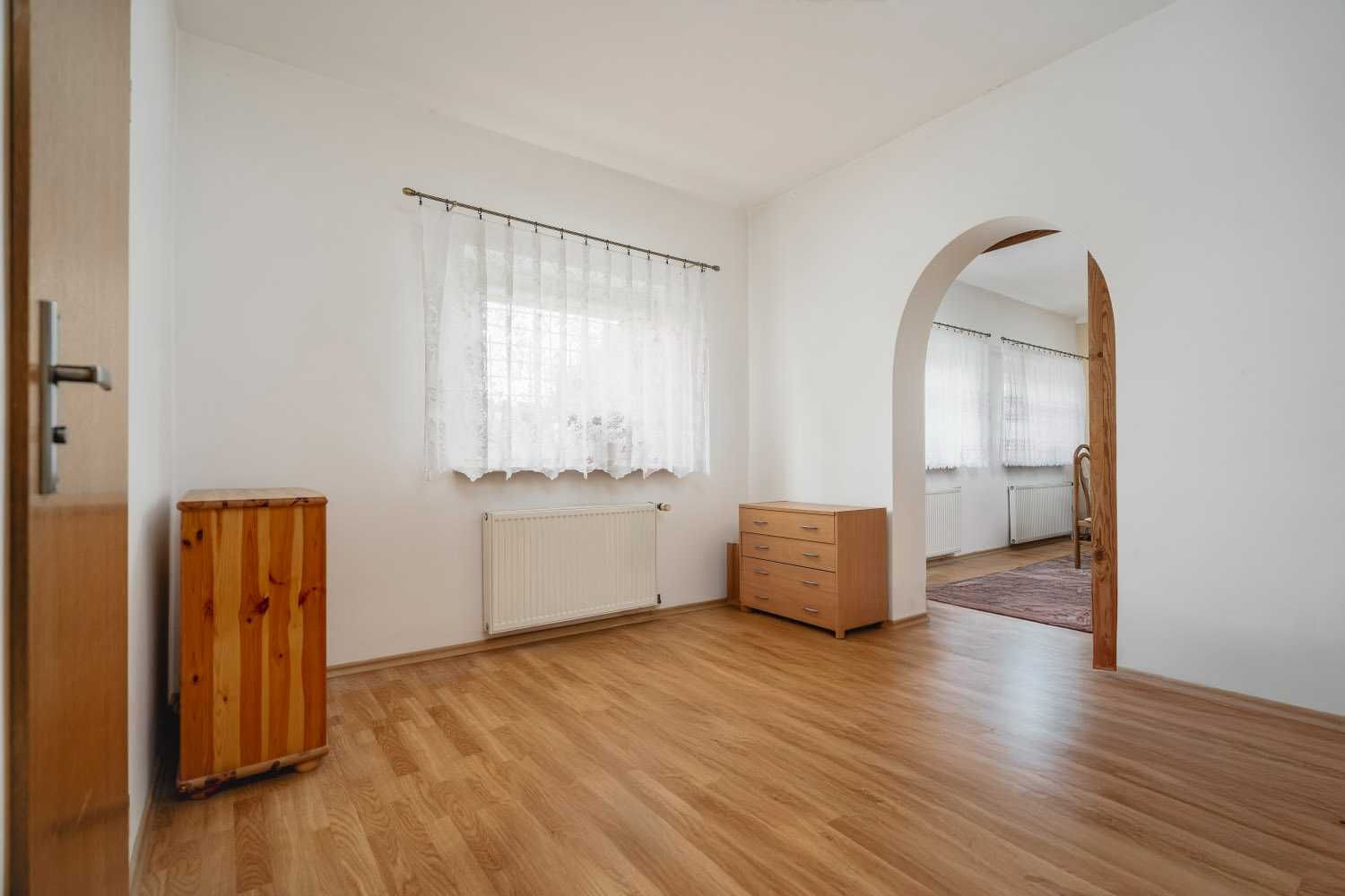 Dom w Centrum Stargardu 147m2 + 67m2 podpiwniczenia + garaż na 2 auta