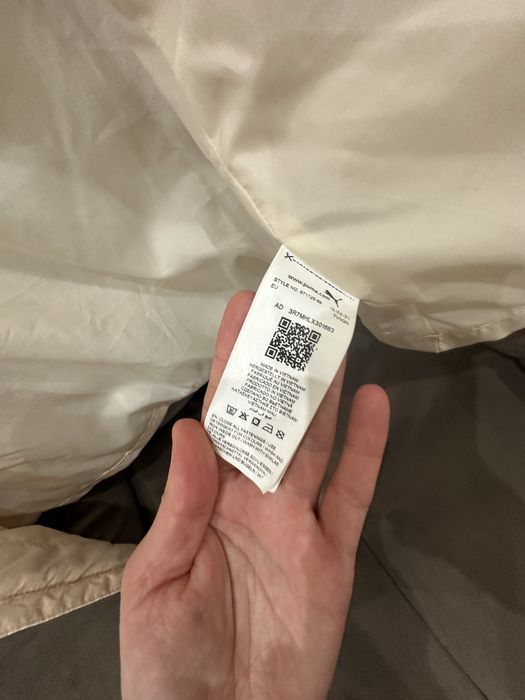 Куртка -Puma жіноча