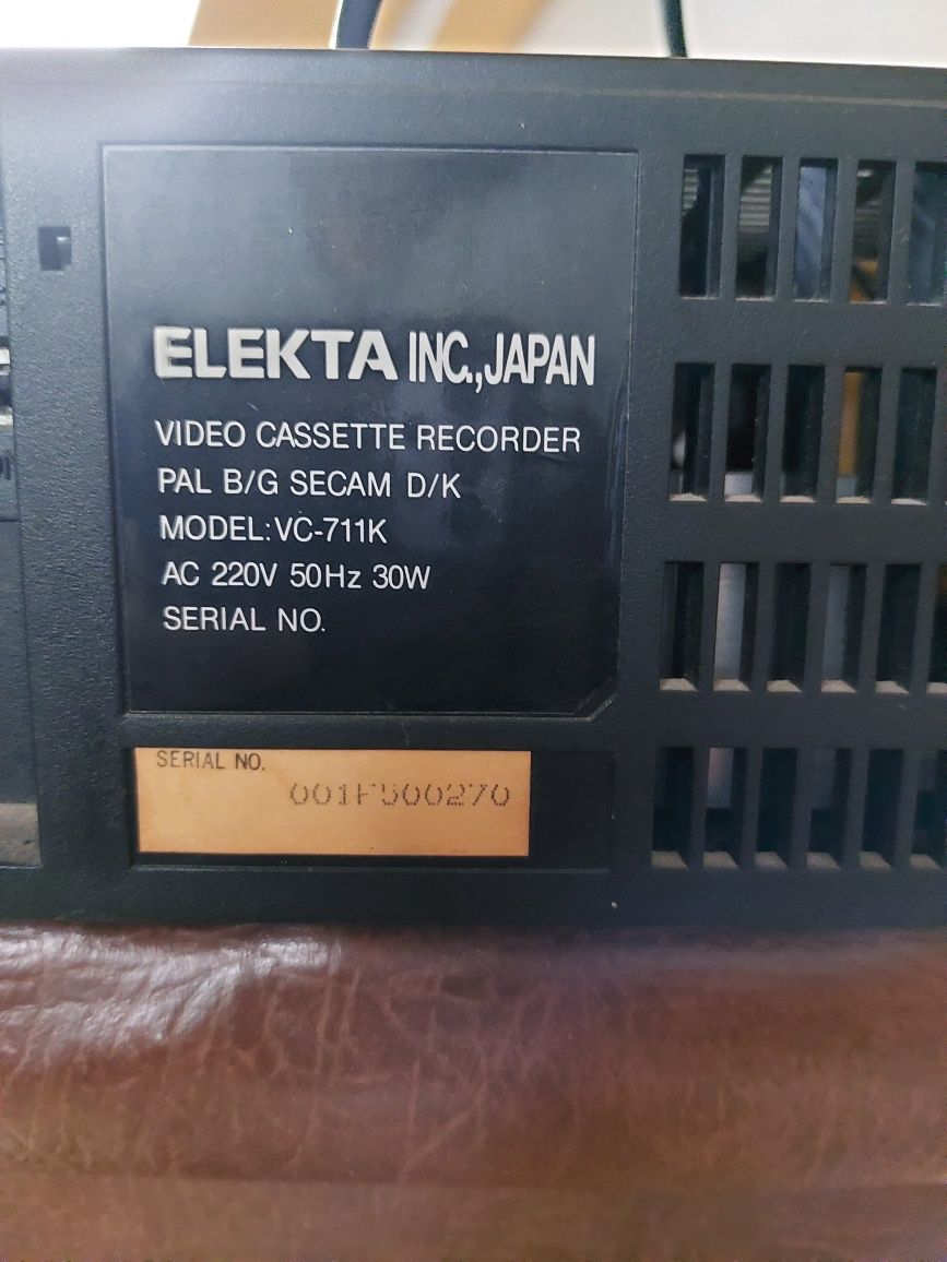 Magnetowid VHS Elekta, video, model VC 711K