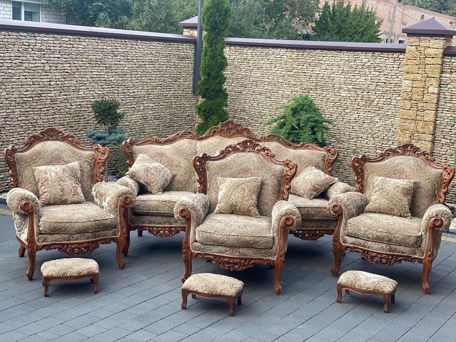 Диван та 3 крісла. Барокко.