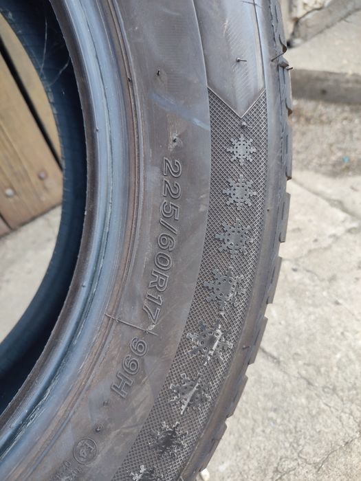 Dwie opony Lassa Competus Winter2 225/60/17 99H