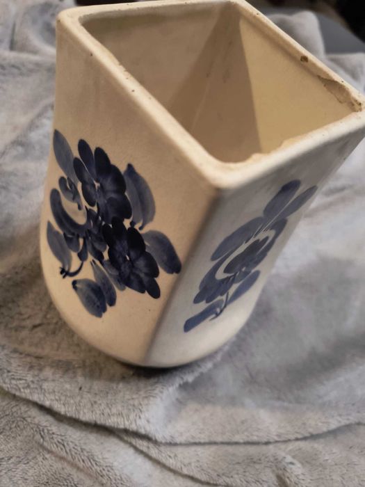 Pojemnik kuchenny fajans Włocławek USZKODZONY