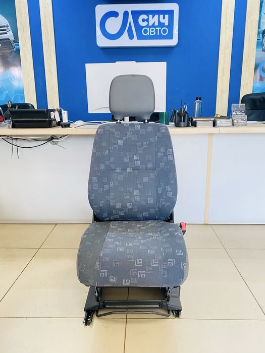 Сиденье Спринтер 96-06 сидіня водійське ЛТ Sprinter LT шрот разборка