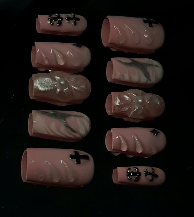 Własnoręcznie wykonane tipsy m 3d custom nails presons