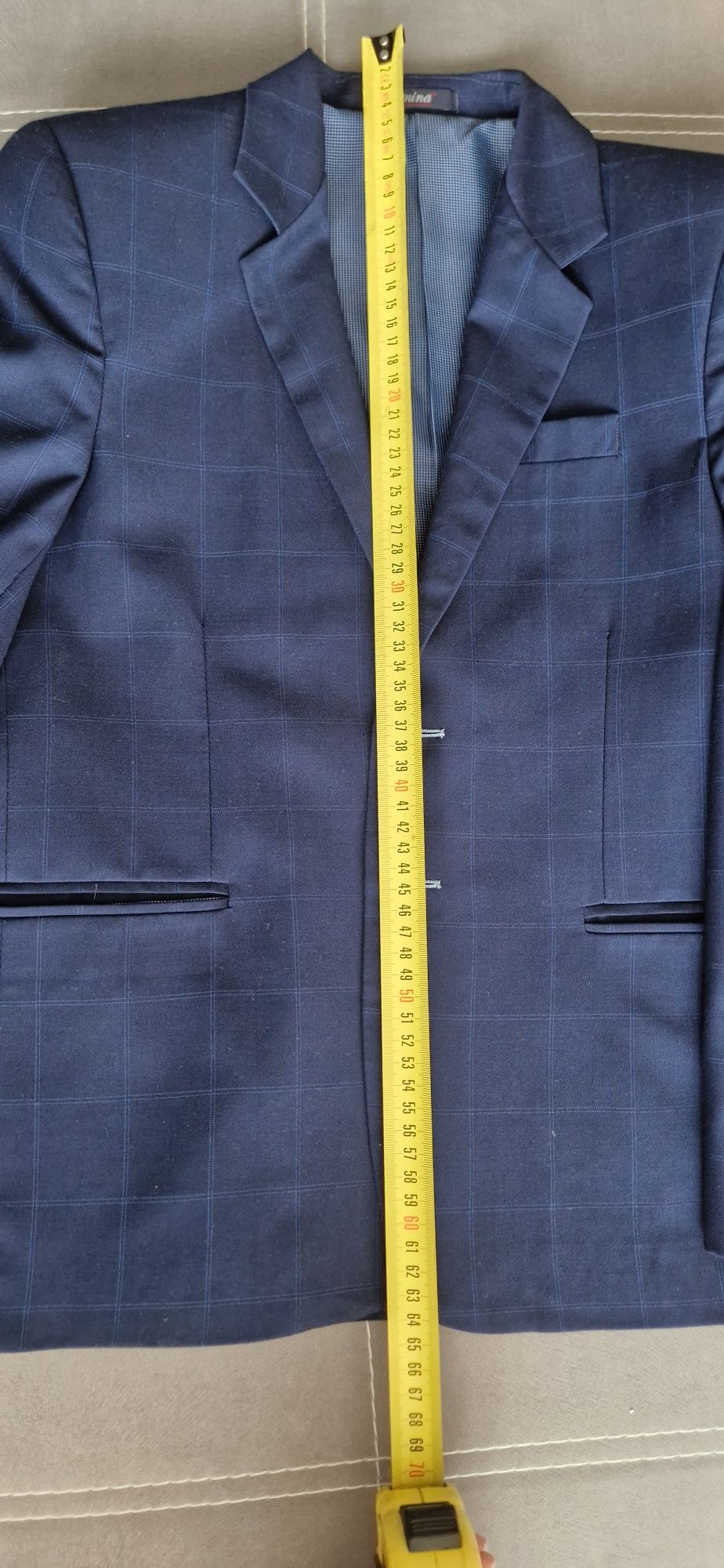 Garnitur na komunie r. 146 XL