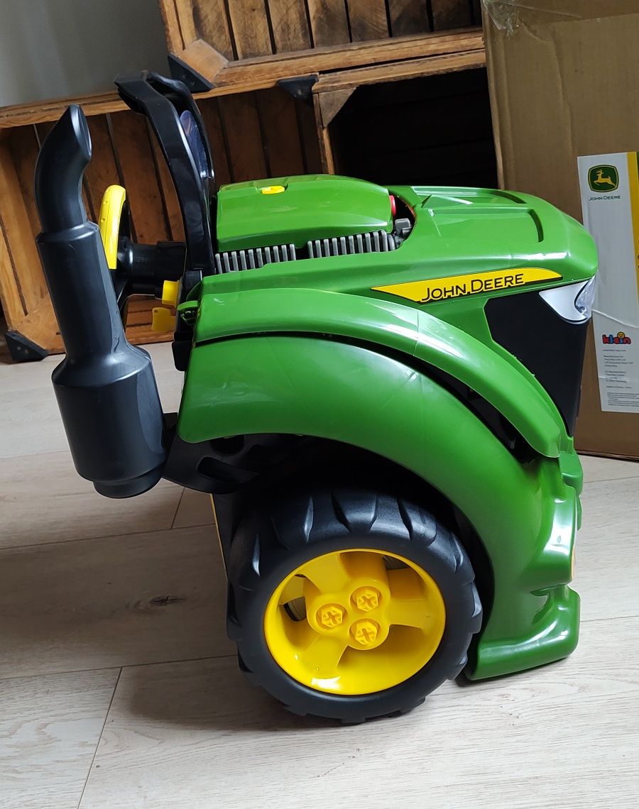 Traktor John Deere imitacja silnika symulator napraw dla dzieci Klein