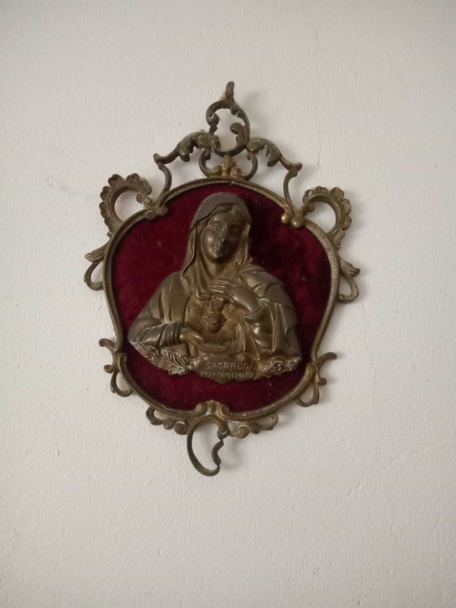 2 quadros com relevo em metal religiosas antigas