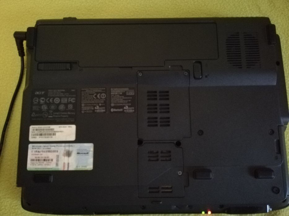 Pc portátil Acer Aspire 2930 Z
Modelo : Aspire 2930 Z
Material u