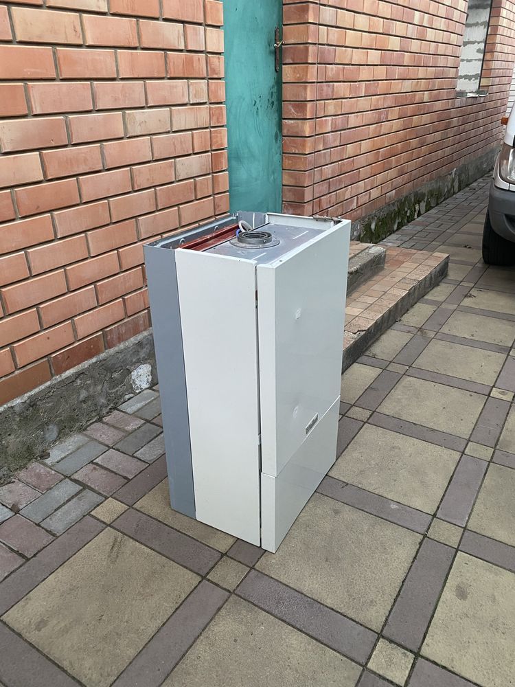 Продам двухконтурний котел Vaillant