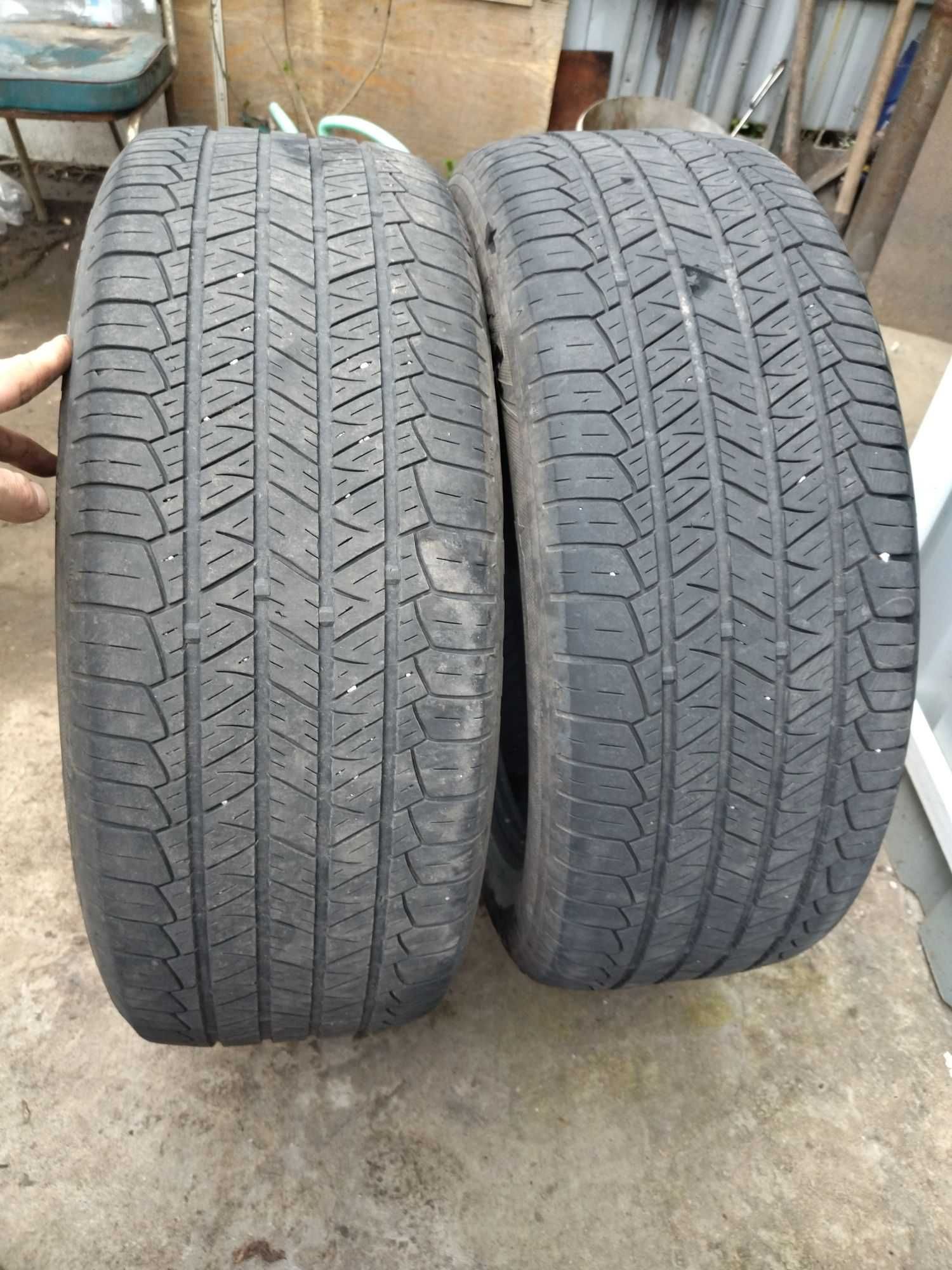 Резина Шины 235/55 R19 Без Дефектов Хорошее состояние Пара Колес