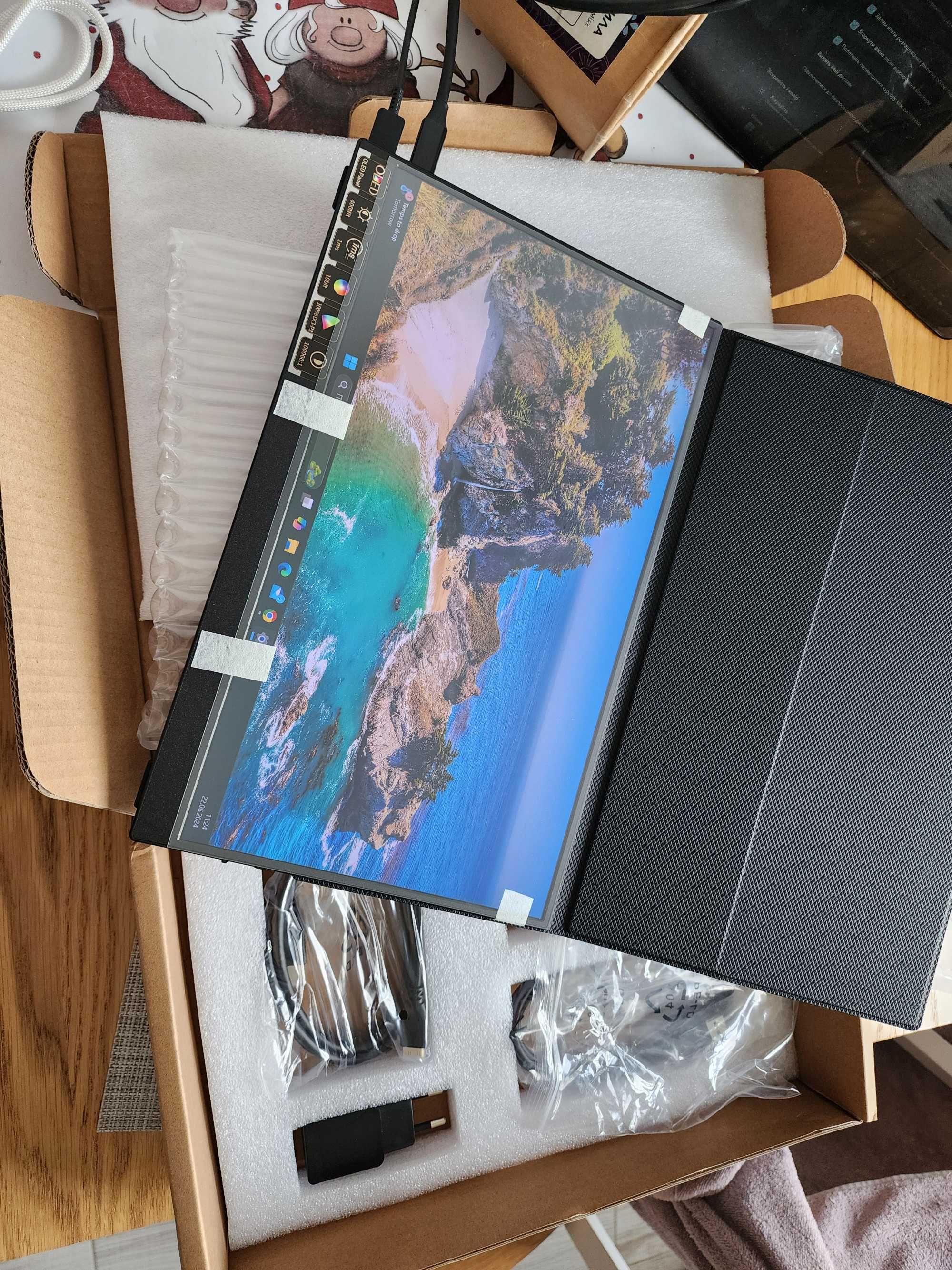 Портативний монитор Bimawen 13.3" OLED 400Nit 1ms 10bit 100% DCI-P3