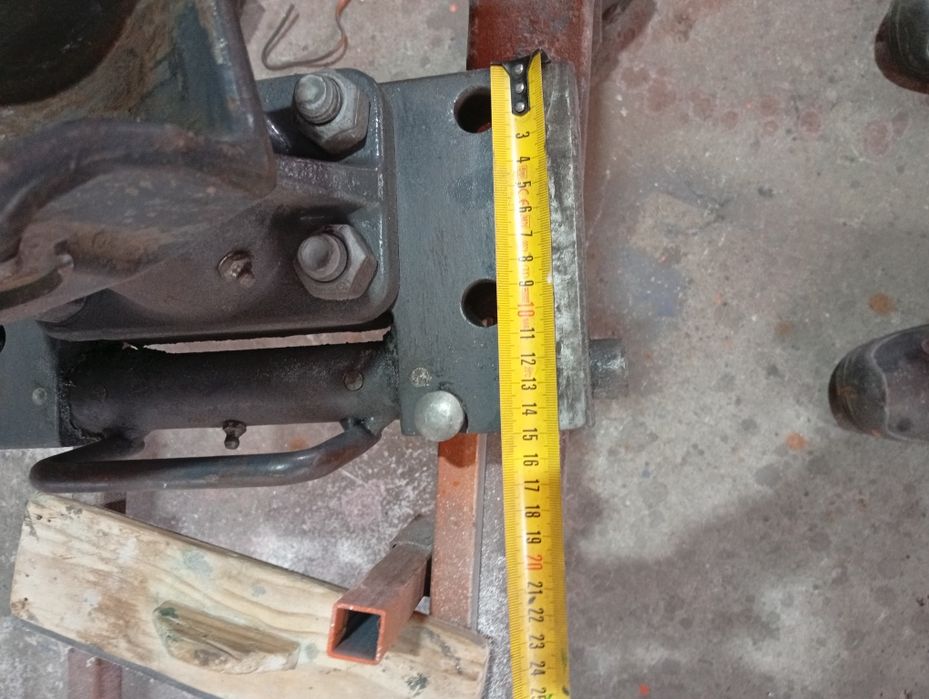 Engate de reboque para trator