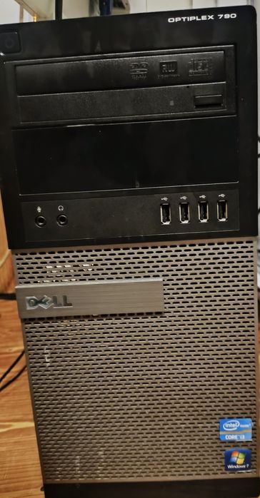 Komputer stacjonarny bez dysku + monitor 24"