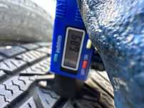 Шини зима 205/60 R16 Continental резина ідеал