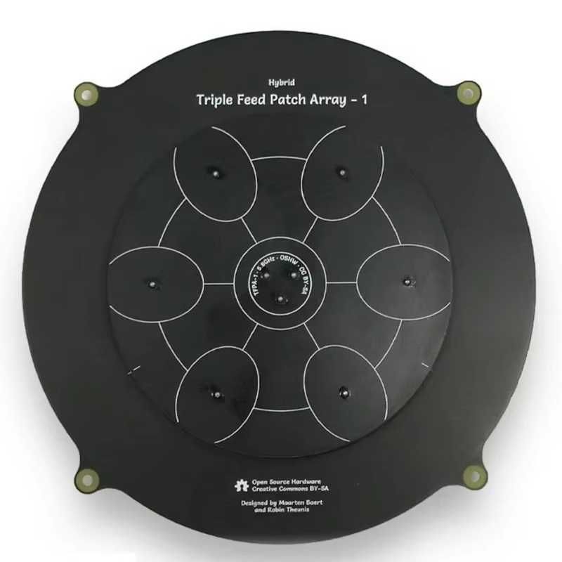 Патч Triple Feed Patch антена  5.8GHz 150mm SMA