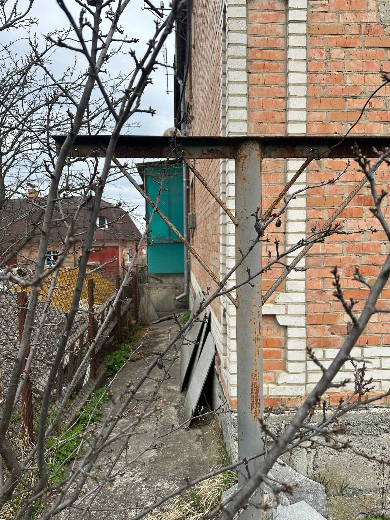 (5) Продам частину будинку на П'ятничанах 4422