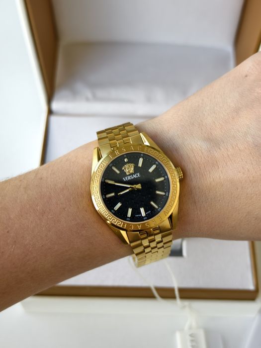 Жіночий годинник Versace