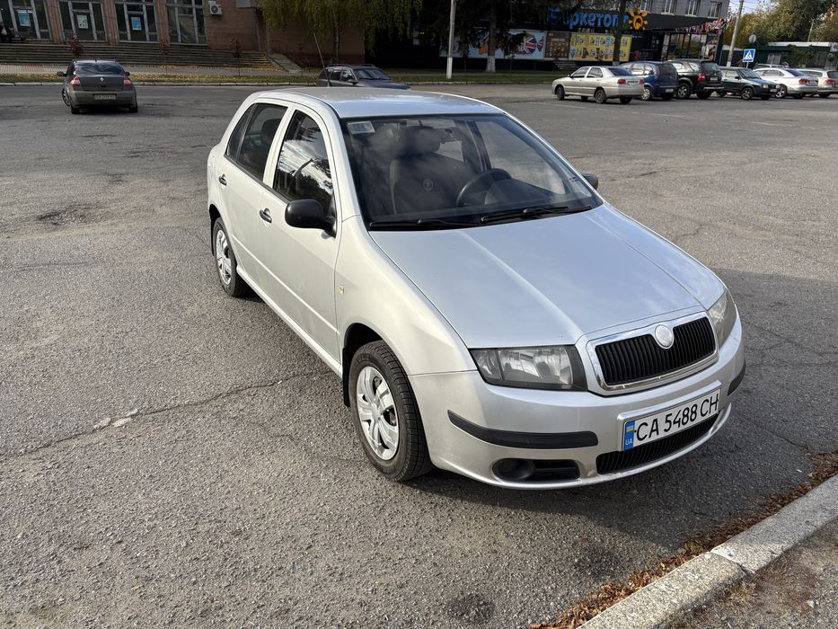 Продам автомобіль Skoda Fabia 2007р. 1.2бензин