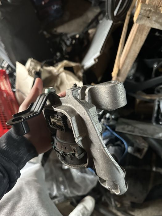 Poduszka silnika Ford Puma ST 1.5eb