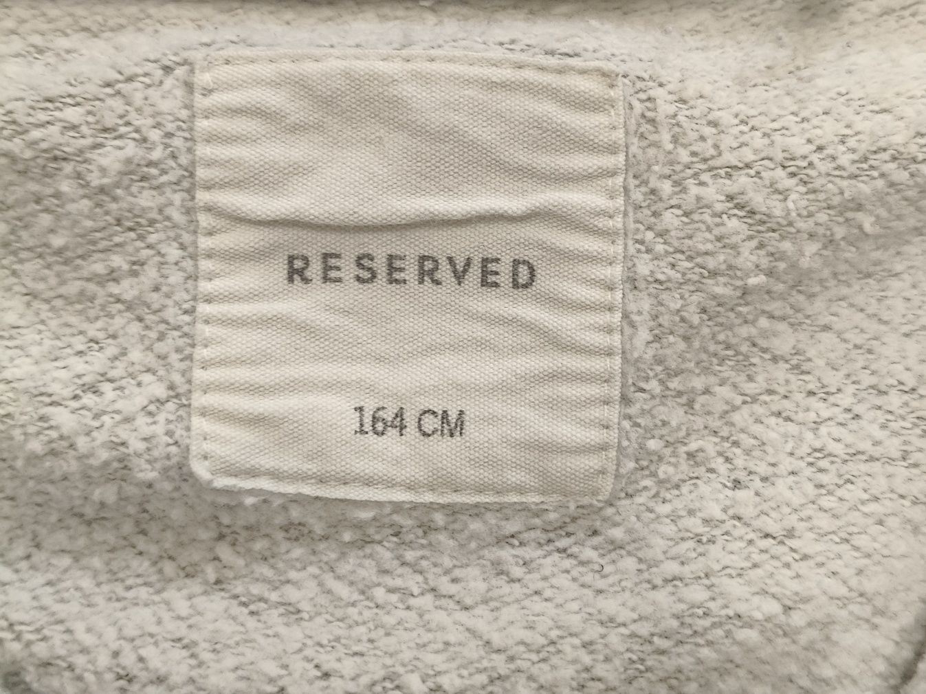 Chłopięca bluza z kapturem Reserved