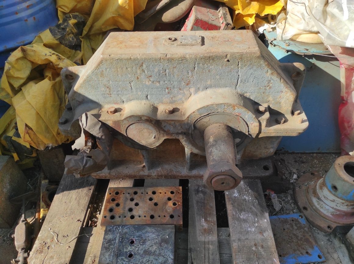 Редуктор РМ500,400,350 ц2у315,250,200,160