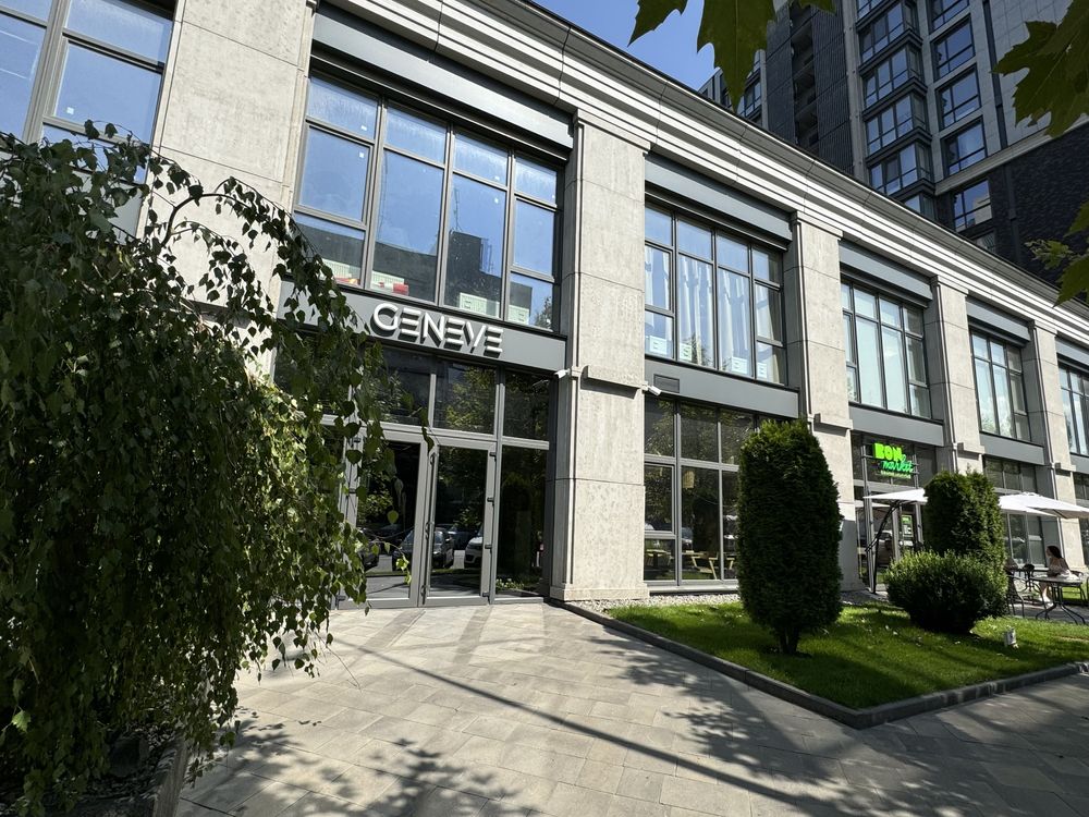 Продам ЖК Женева 3 ком квартиру, Geneve, 101м2, Цент, Короленко
