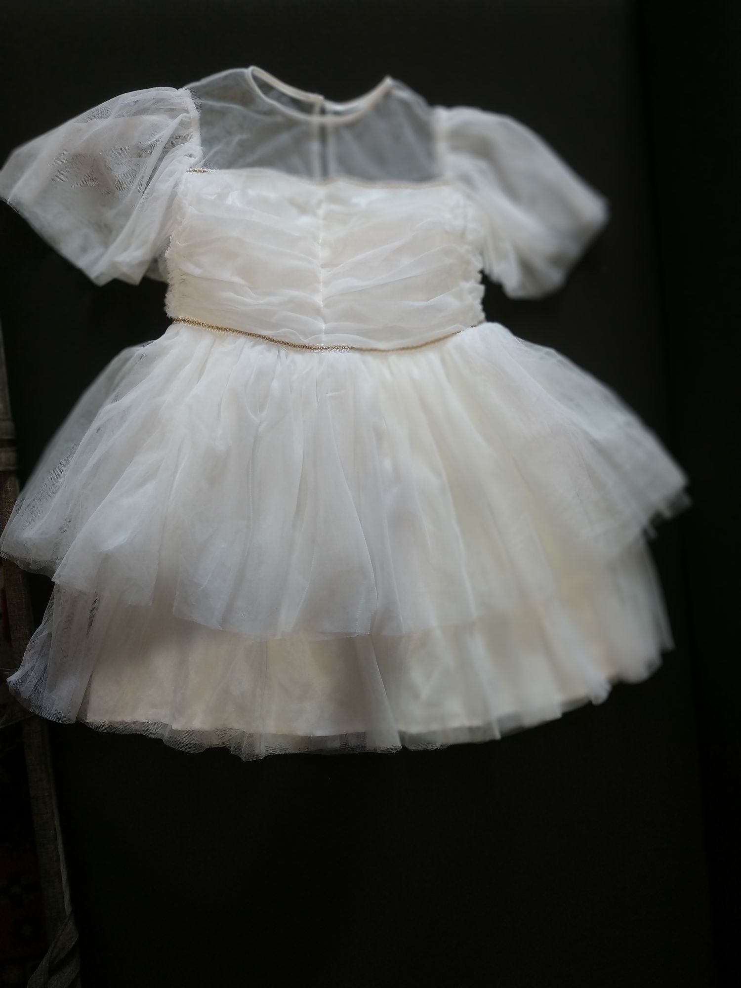 Платье для девочек напрокат (134см 9 лет.)