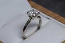 Pierścionek duży diament naturalny brylant 1,64 CT D Si2 Białe 585