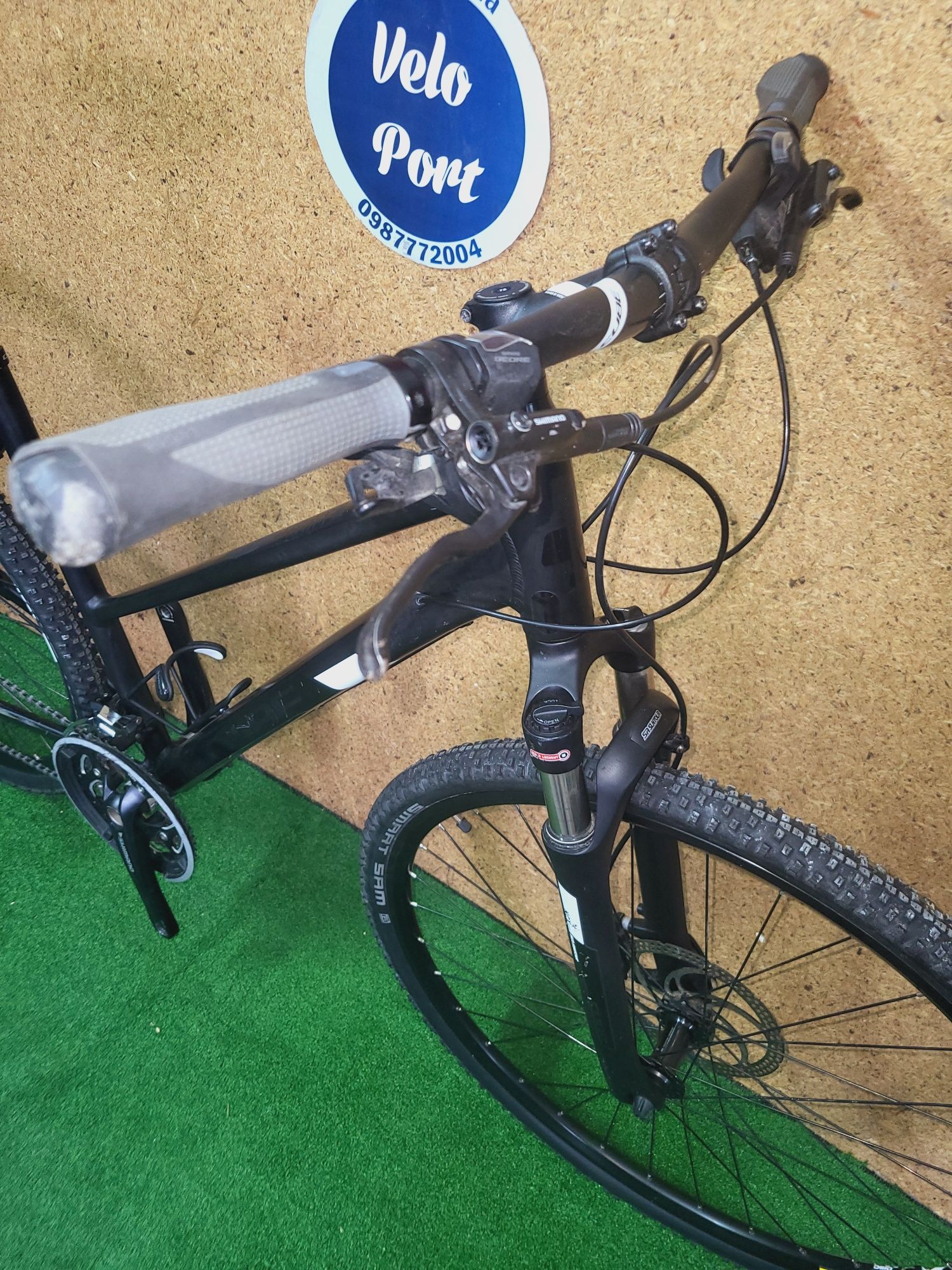 Велосипед гІбридний Cube Cross pro / Shimano Deore XT / Гідравліка /